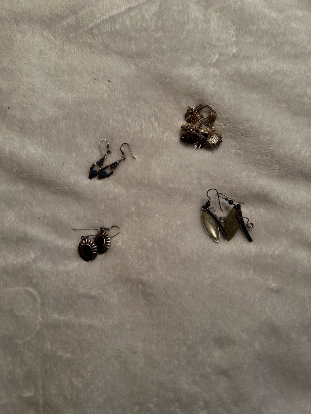 Mixed Metal Women's Dangle Earrings Set in Black and Gold Tones